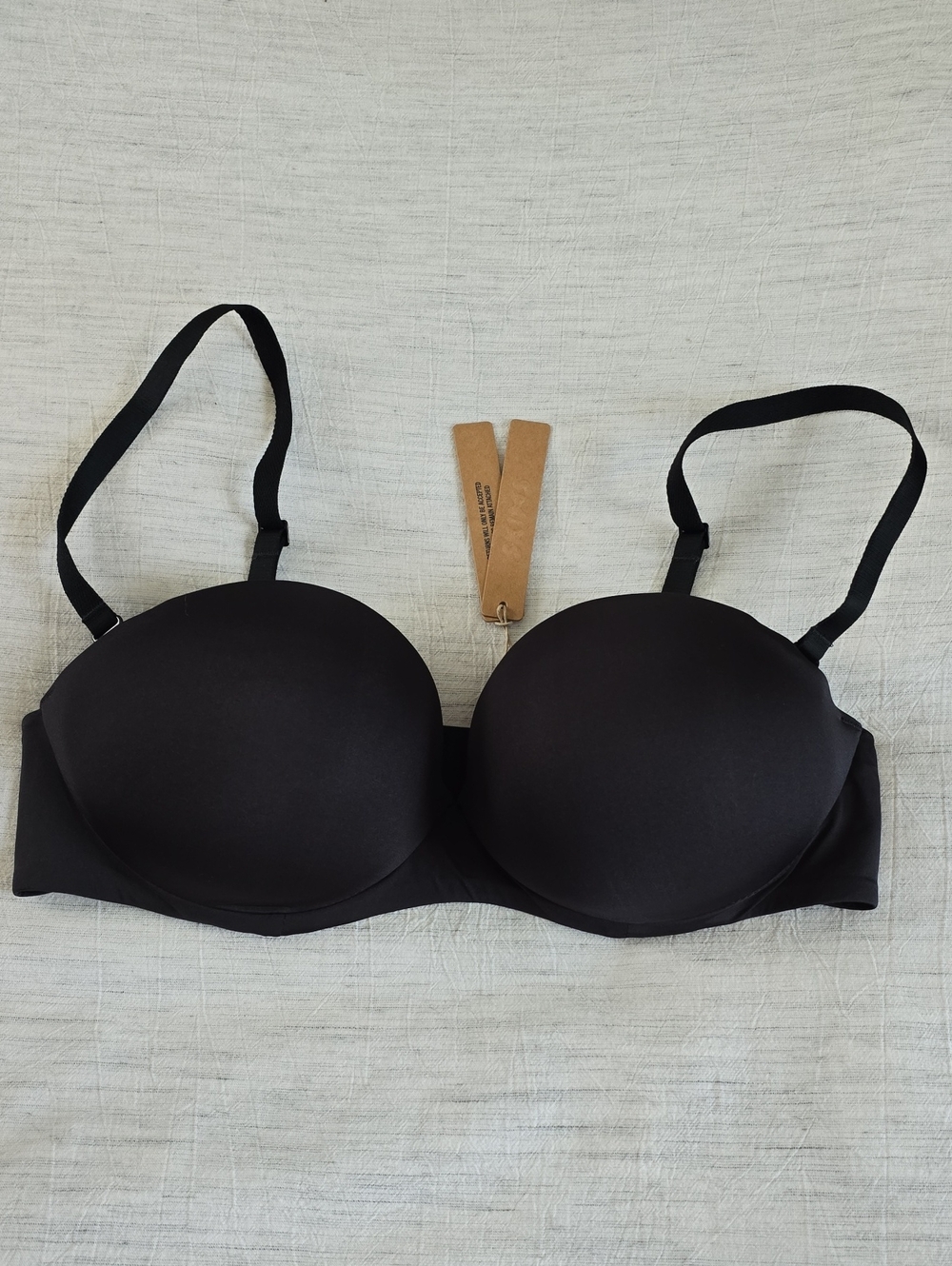 SKIMS Ultimate Push Up Strapless Bra Size:36C Onyx